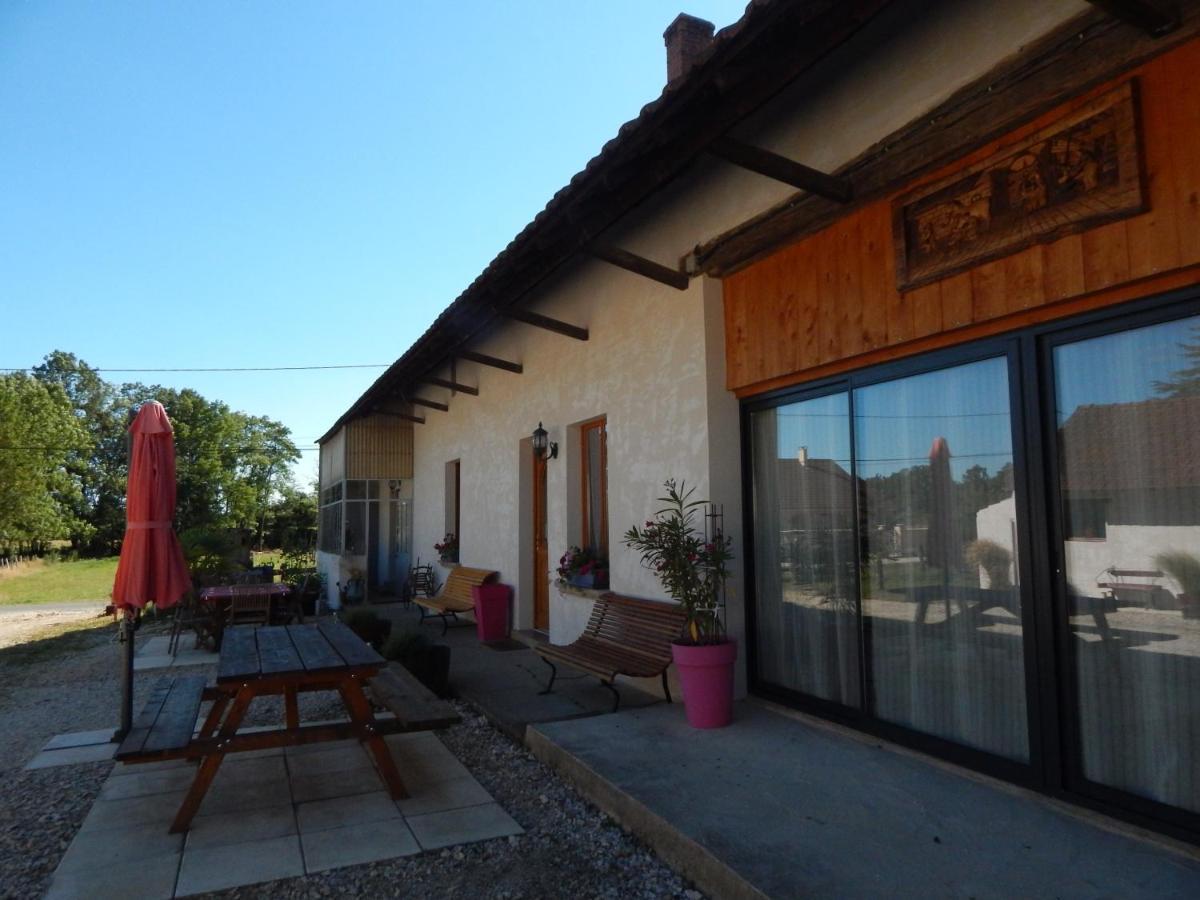 Gite Chez Marcel Et Bea La Chapelle-Saint-Sauveur  Kültér fotó